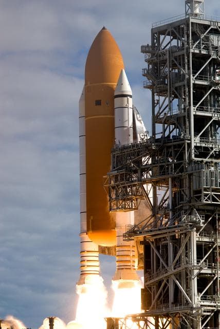 NASA image: KSC-2009-6384