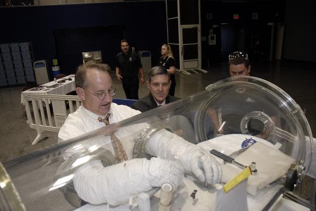 NASA image: KSC-2009-6487