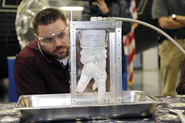 NASA image: KSC-2009-6489