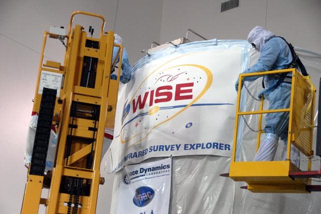 NASA image: KSC-2009-6548