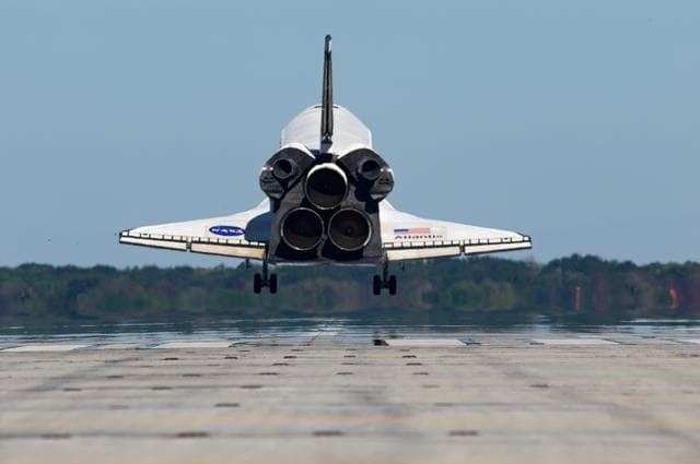 NASA image: KSC-2009-6610