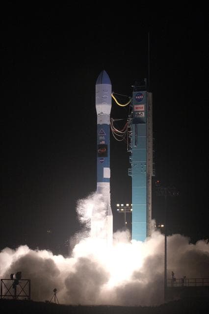 NASA image: KSC-2009-6754