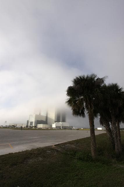 KSC-2009-6803