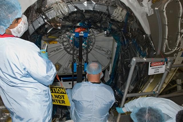 NASA image: KSC-2009-6807