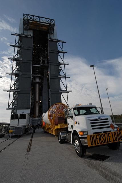 NASA image: KSC-2009-6904