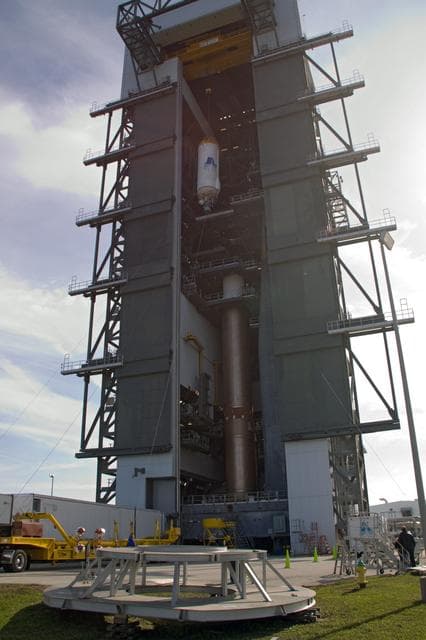 NASA image: KSC-2009-6910