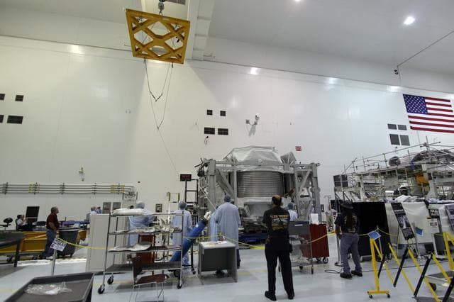 NASA image: KSC-2010-4543