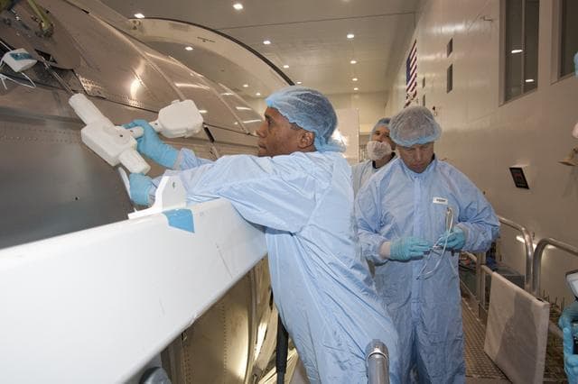 NASA image: KSC-2010-4556