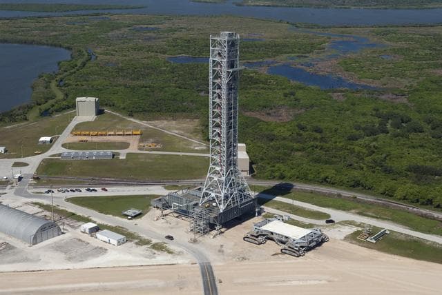 KSC-2010-4991