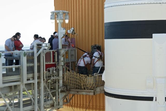 NASA image: KSC-2010-5677