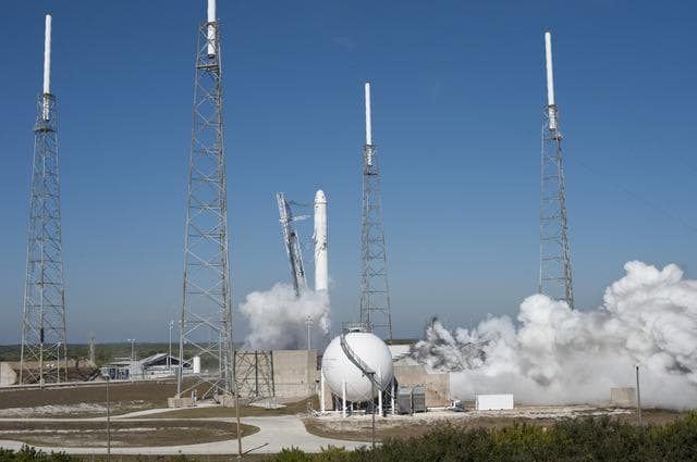 NASA image: KSC-2010-5792