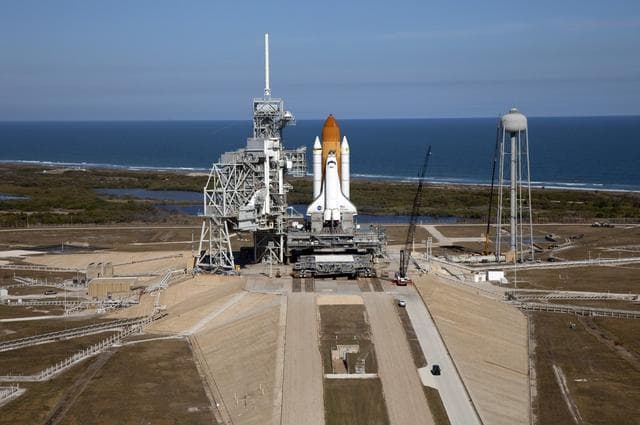 NASA image: KSC-2010-5916