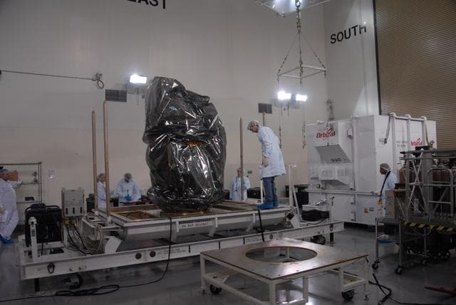 NASA image: KSC-2011-1117