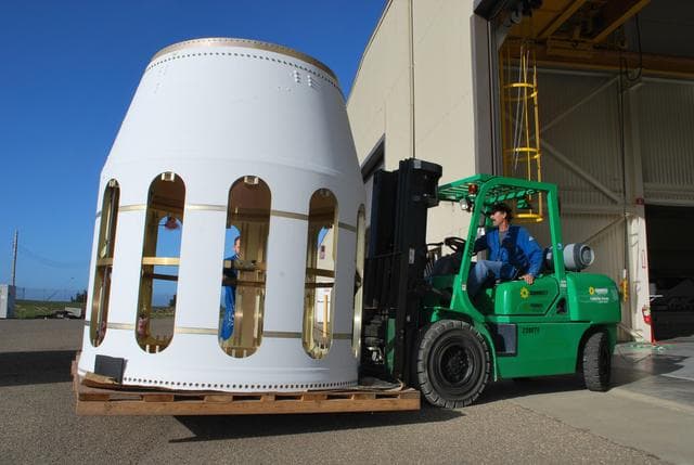 NASA image: KSC-2011-1128