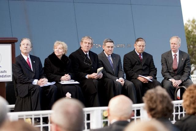 NASA image: KSC-2011-1221