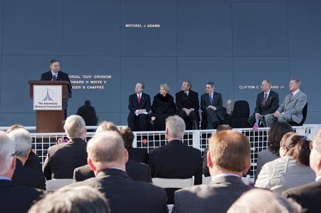 NASA image: KSC-2011-1232