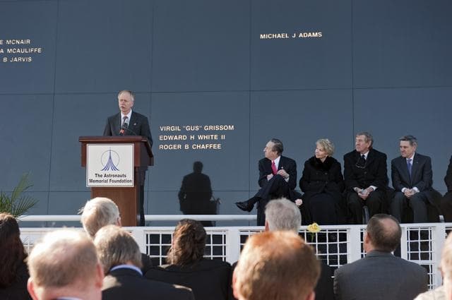 NASA image: KSC-2011-1233
