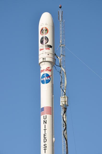 NASA image: KSC-2011-1564