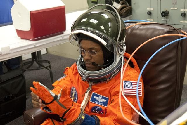 NASA image: KSC-2011-1601
