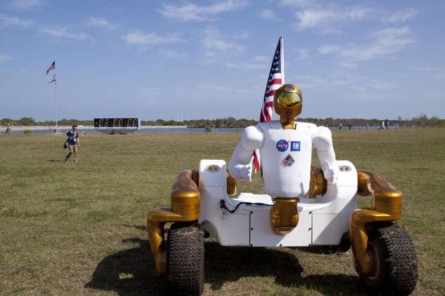 NASA image: KSC-2011-1649