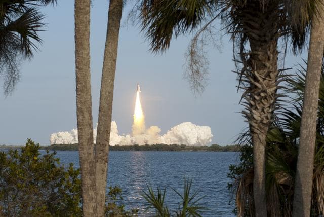 NASA image: KSC-2011-1651