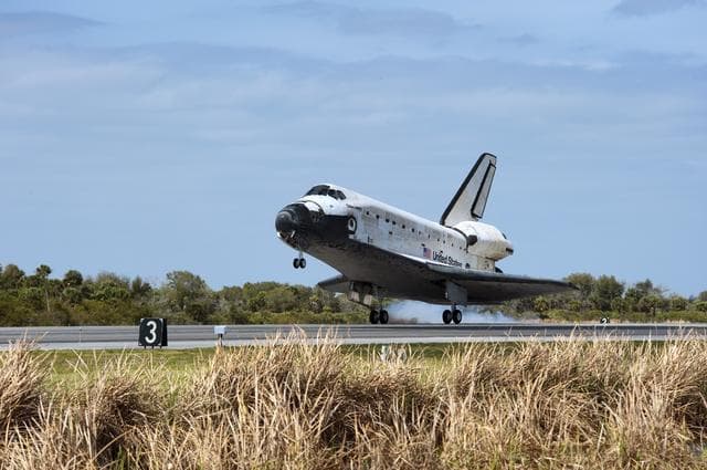 NASA image: KSC-2011-2067