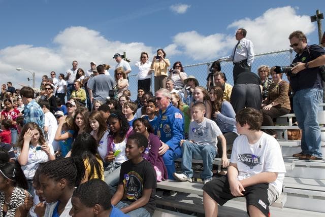 NASA image: KSC-2011-2074