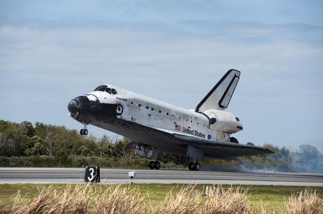 NASA image: KSC-2011-2082