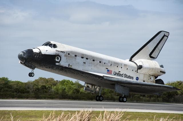 NASA image: KSC-2011-2083