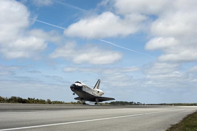 NASA image: KSC-2011-2102