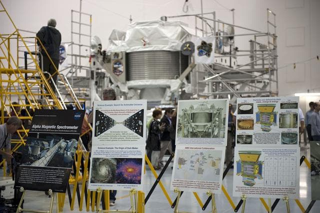 NASA image: KSC-2011-2208