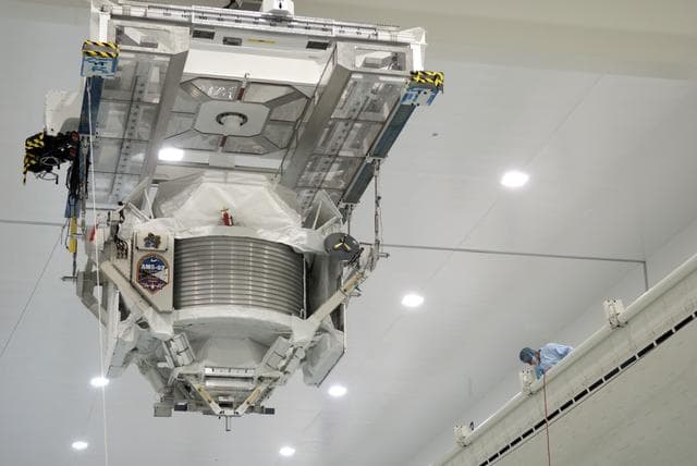 NASA image: KSC-2011-2297