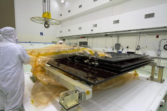 NASA image: KSC-2011-2338