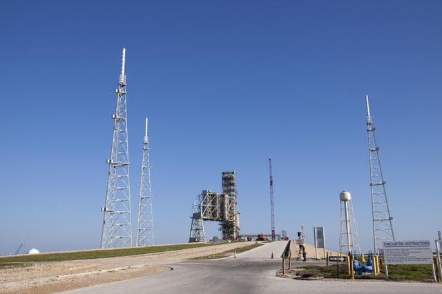NASA image: KSC-2011-2360