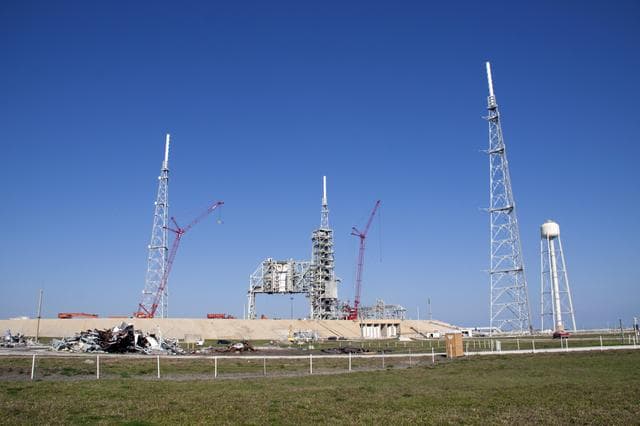 NASA image: KSC-2011-2365