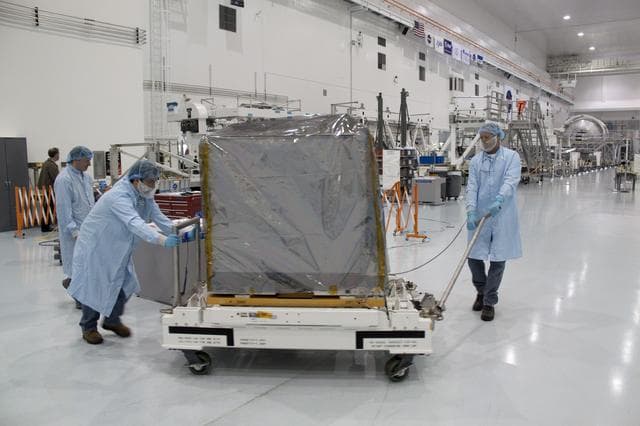 NASA image: KSC-2011-2546