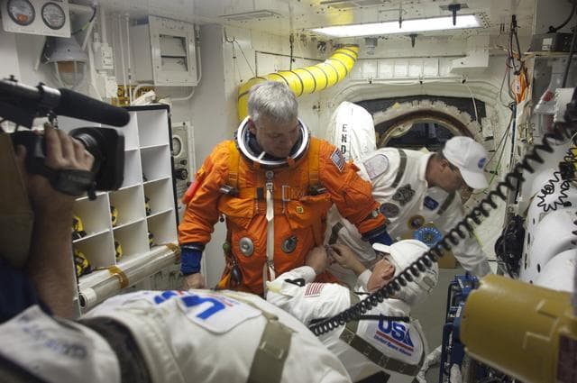 NASA image: KSC-2011-2682
