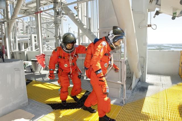 NASA image: KSC-2011-2704