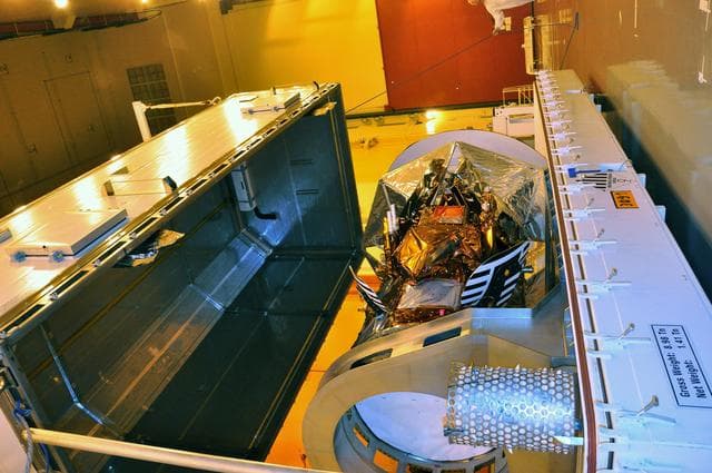 NASA image: KSC-2011-2727