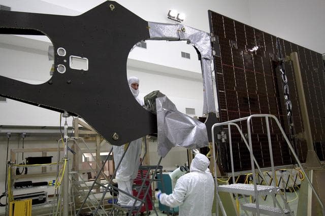 NASA image: KSC-2011-2742