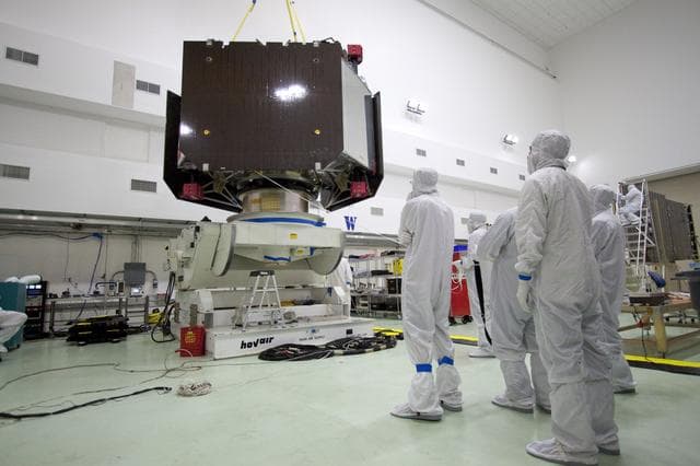 NASA image: KSC-2011-2851