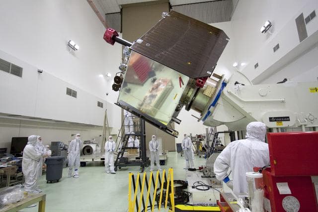 NASA image: KSC-2011-2856