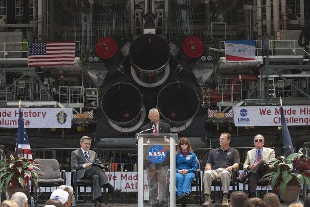 NASA image: KSC-2011-2875