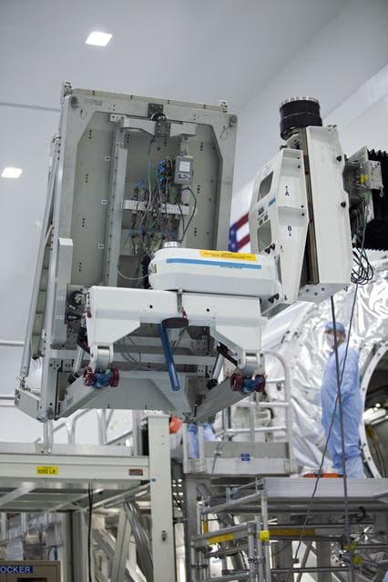NASA image: KSC-2011-2904
