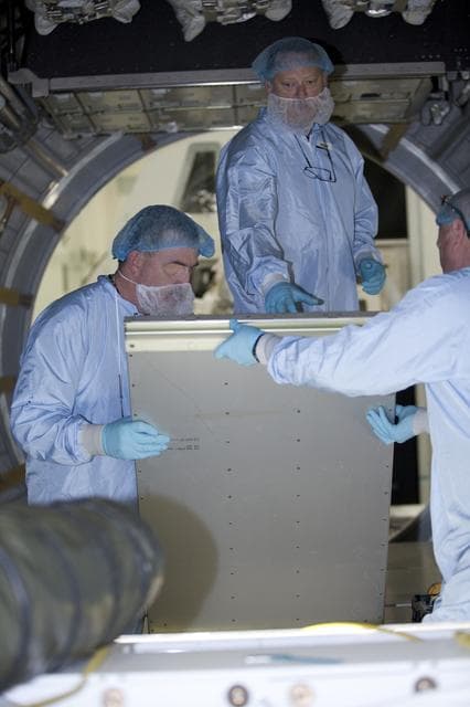 NASA image: KSC-2011-2909