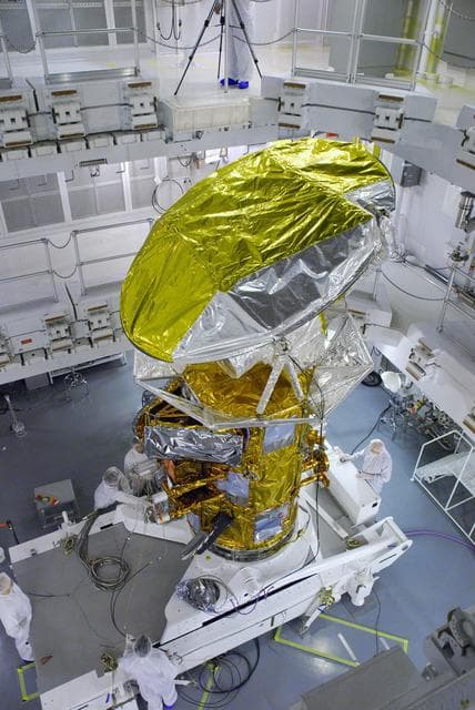 NASA image: KSC-2011-2915