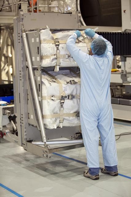 NASA image: KSC-2011-2929