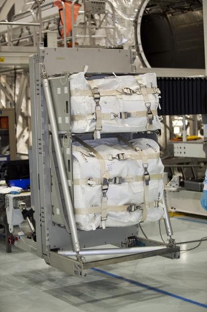 NASA image: KSC-2011-2930