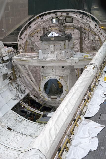 NASA image: KSC-2011-2931