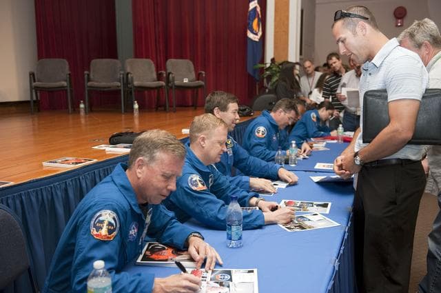 NASA image: KSC-2011-2939